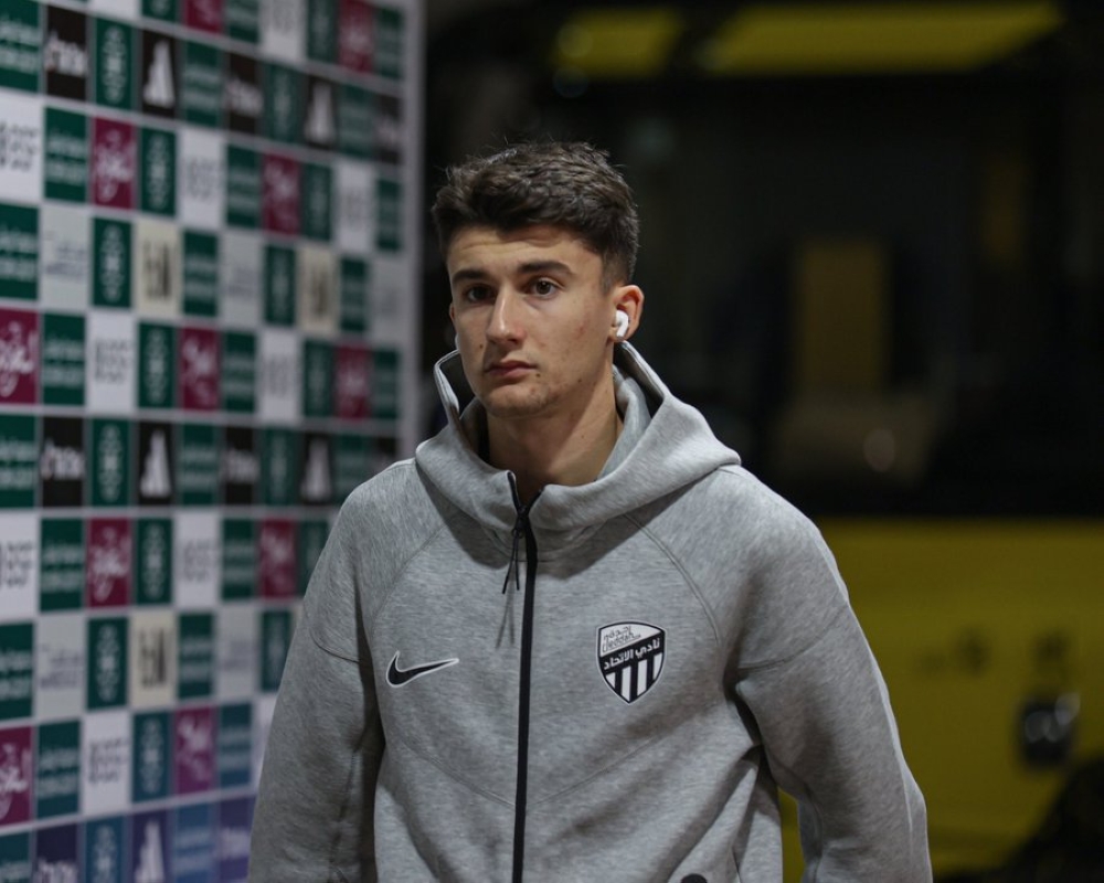 عاجل.. الشباب يعلن التعاقد مع أوناي هيرنانديز من الاتحاد