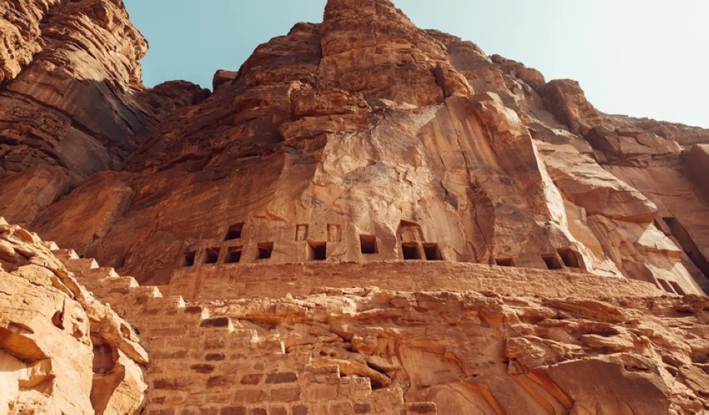 بينها 