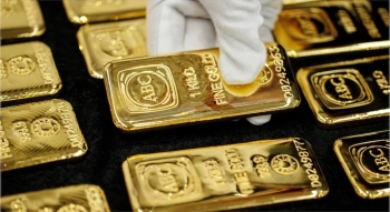 الذهب يستقر قرب مستويات قياسية مع تصاعد التوترات الجيوسياسية في إيران وأوكرانيا - متداولة