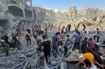 اليوم.. ارتفاع عدد الشهداء الفلسطينيين في القصف الإسرائيلي على غزة إلى 11 شهيدًا