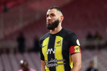كريم بنزيما لاعب الاتحاد