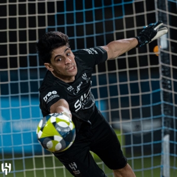 ياسين بونو حارس مرمى الهلال