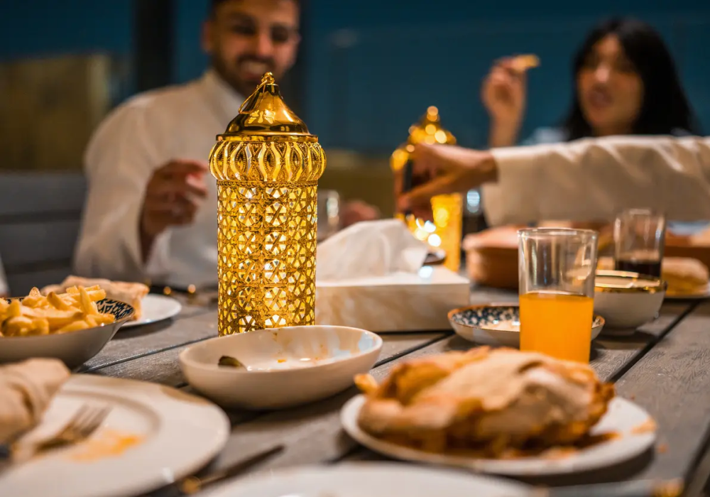 لماذا نشتهي الحلوى رغم الشبع؟.. سر الشهية المفتوحة بعد إفطار رمضان
