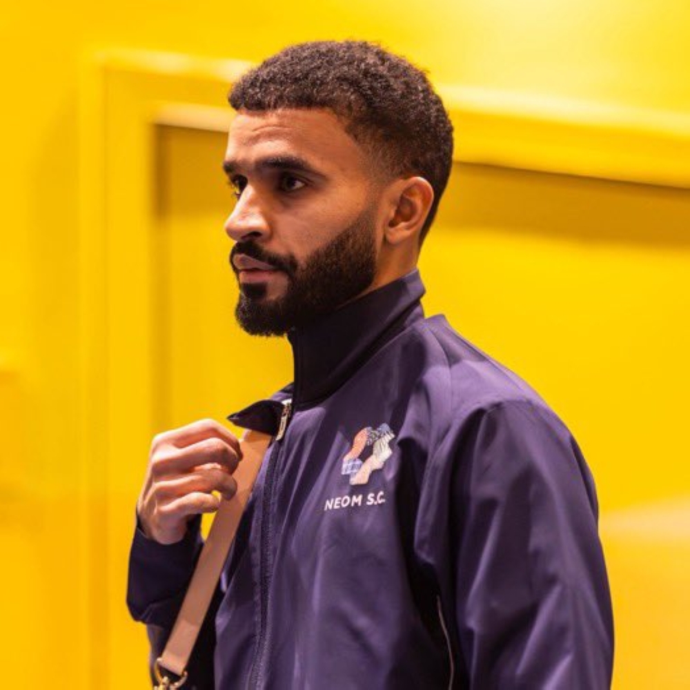محمد البريك يفاجئ جماهير النصر قبل مباراة نيوم.. ماذا فعل؟