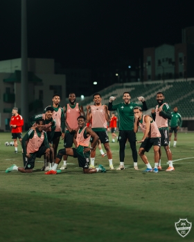عاجل.. قائمة أجانب الأهلي لمباراة القادسية في دوري روشن