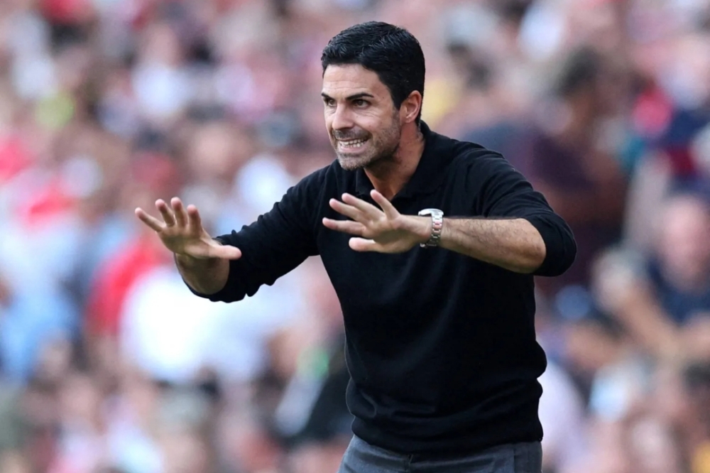 أرتيتا يرد على اتهام لاعبي أرسنال بالتلاعب