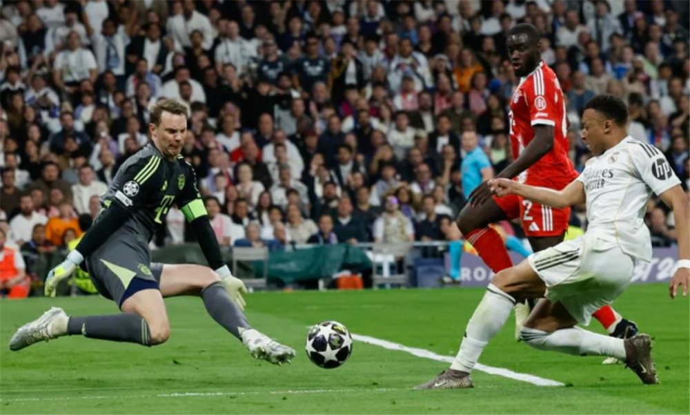 عاجل .. ضربة قوية لبايرن ميونخ قبل مواجهة ريال مدريد