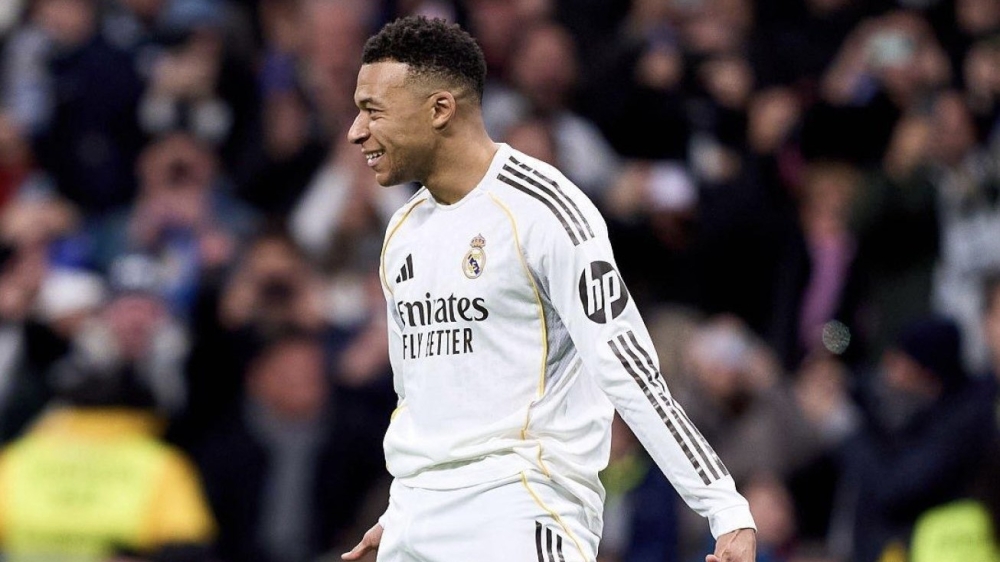 مبابي يغيب عن تشكيلة ريال مدريد لمواجهة برشلونة