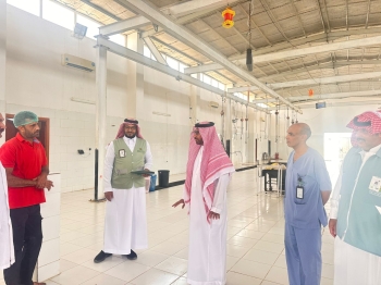 بحملات ميدانية مبكرة.. الخرمة تجهز مسالخها لاستقبال موسم حج 1447