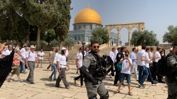 سلطات الاحتلال تصادق على مخططات تهويدية جديدة لمدينة القدس - وفا (أرشيفية)
