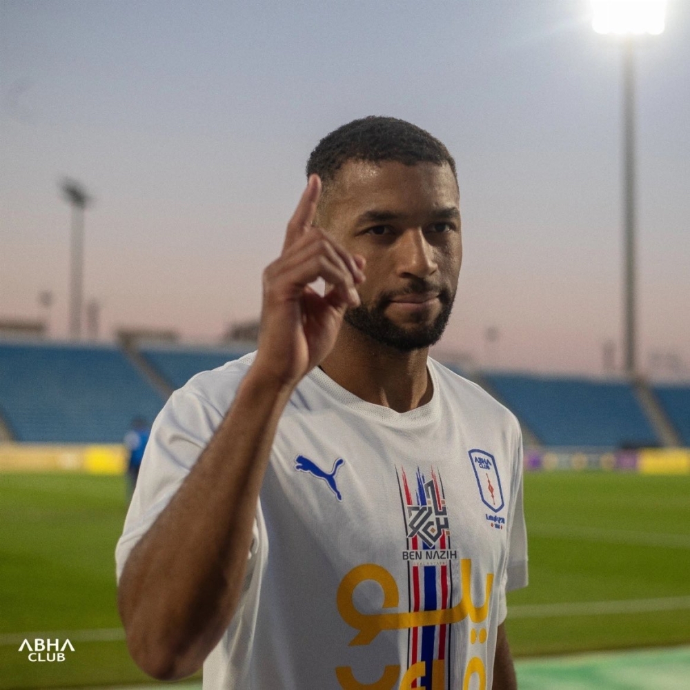أبها يفاوض هداف الفريق لتمديد التعاقد