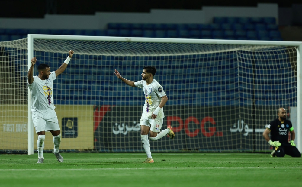 أبها يتوصل لاتفاق لاستعارة لاعب الهلال
