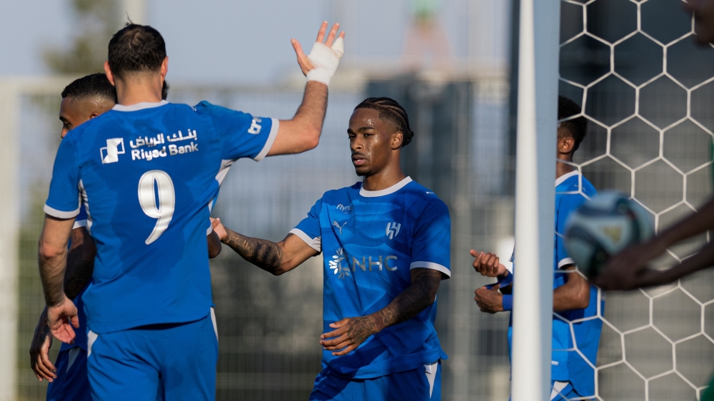 الزعيم في ثوبه الجديد.. كيف استعد الهلال للموسم؟