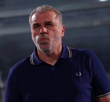 انج بوستيكوغلو المدير الفني لنادي النصر
