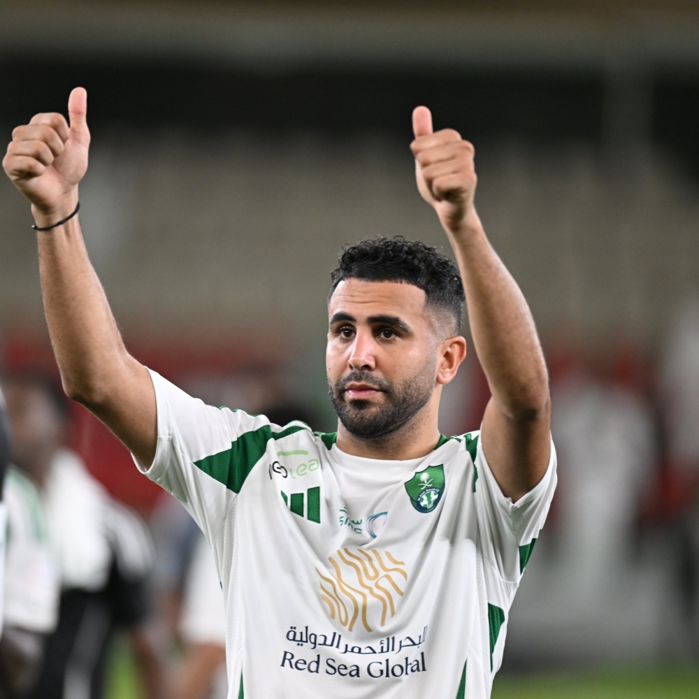 عاجل.. الاتحاد يتدخل لحسم التعاقد مع رياض محرز