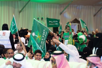 شباب وشابات يروون لـ«اليوم» قصص الطموح والريادة