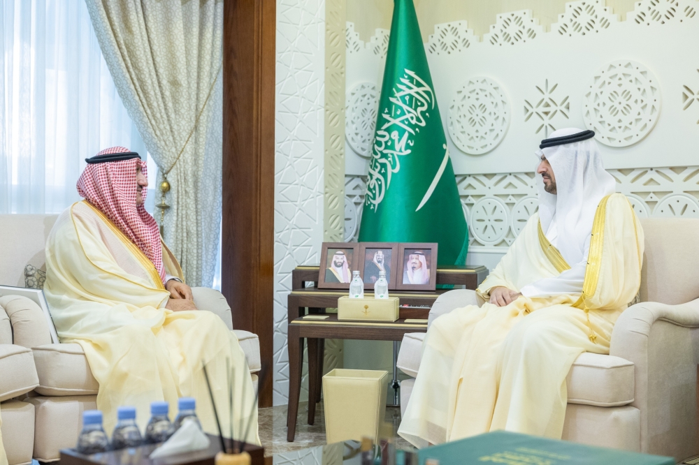 نائب أمير الشرقية يستقبل أمين الأحساء 
