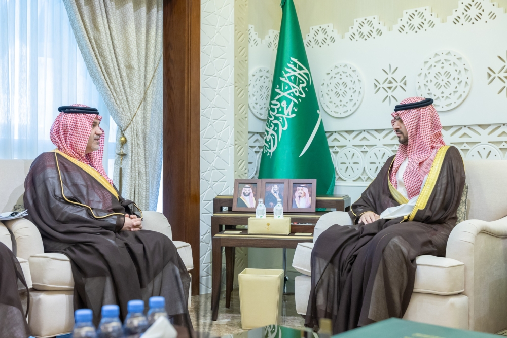 نائب أمير الشرقية يستقبل معالي وزير الاستثمار