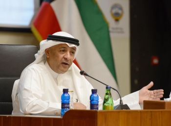 البديوي يدين الاعتداءات الإرهابية الحوثية على مطاري أبها والملك خالد - وكالات