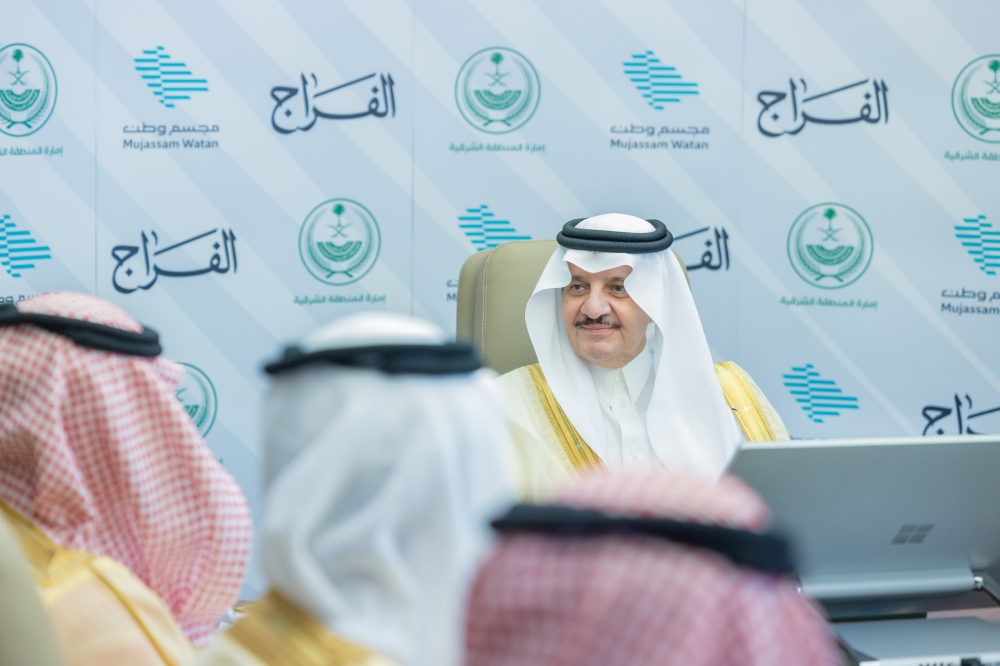 أمير الشرقية يستقبل القائمين على مجسم 