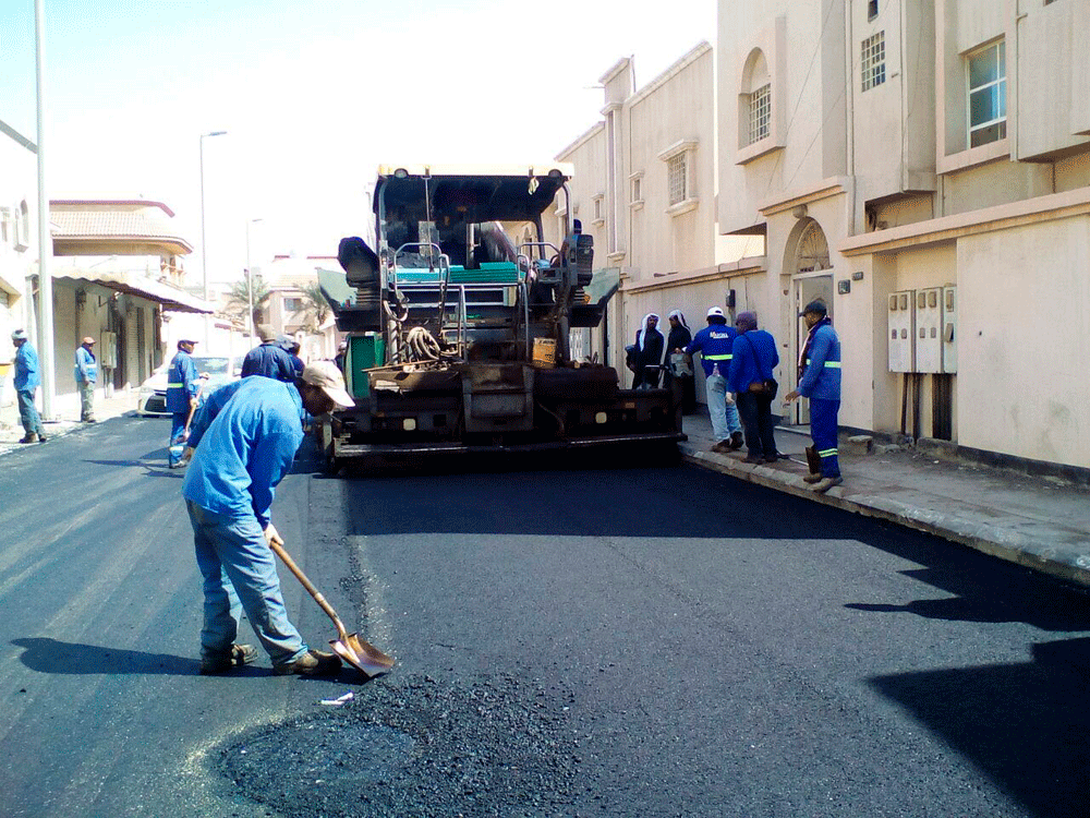 أعمال التأهيل انطلقت في عدة طرق (اليوم)