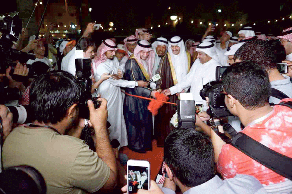 المقبل والمطرود دشنا الاحتفالية (تصوير: أحمد العاشور)