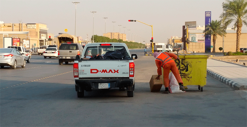 بلدي حفر الباطن: حلول قريبة لمشكلة تراكم النفايات